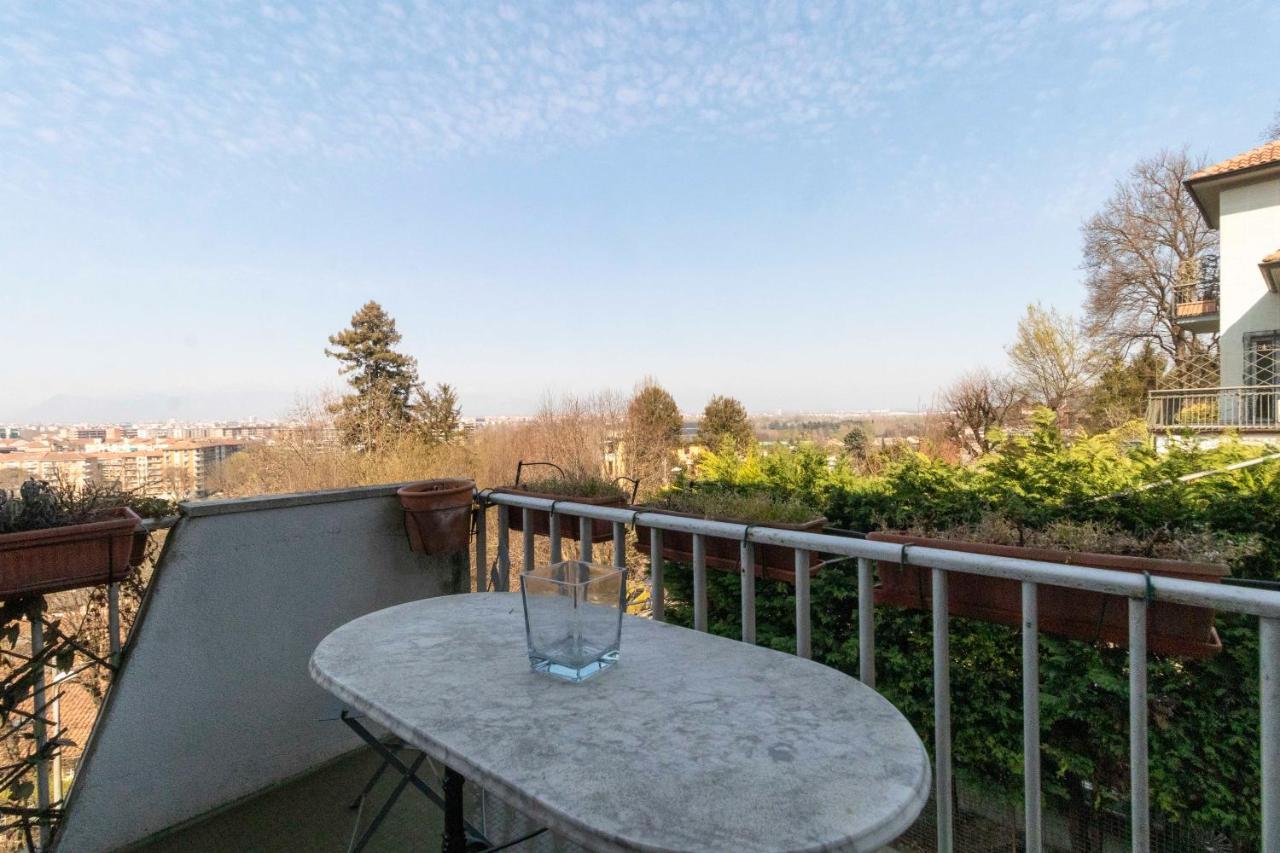 Charming Apartment With Parking! Турин Екстер'єр фото