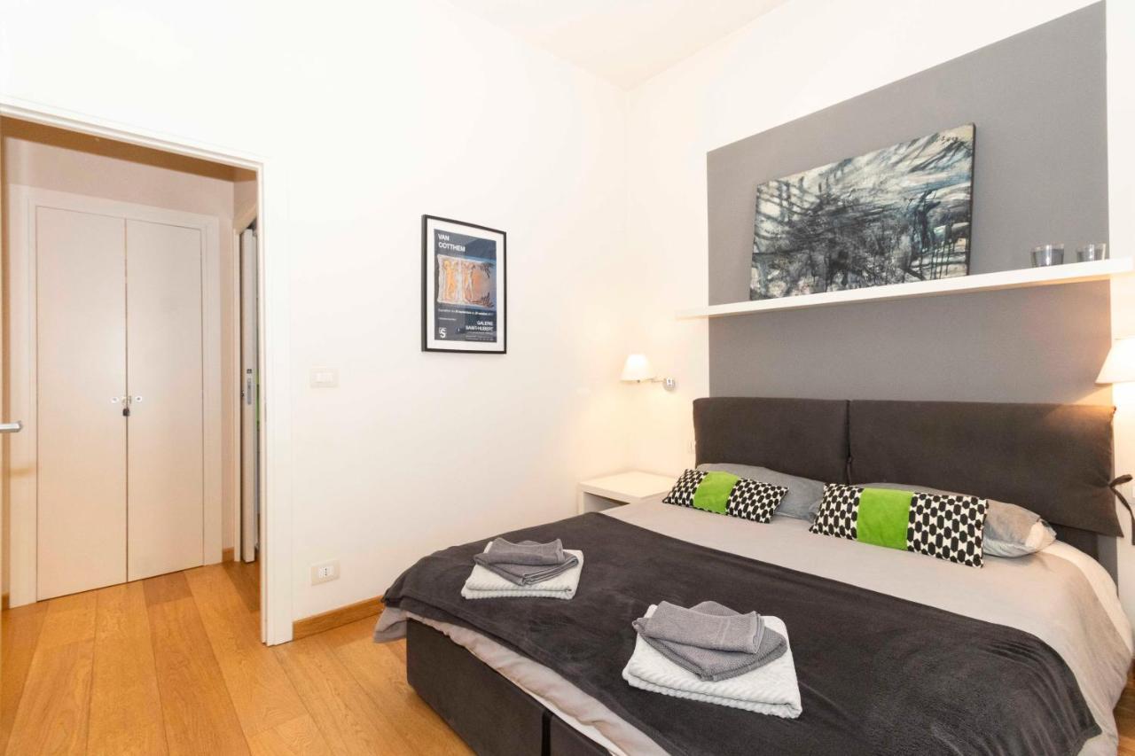 Charming Apartment With Parking! Турин Екстер'єр фото