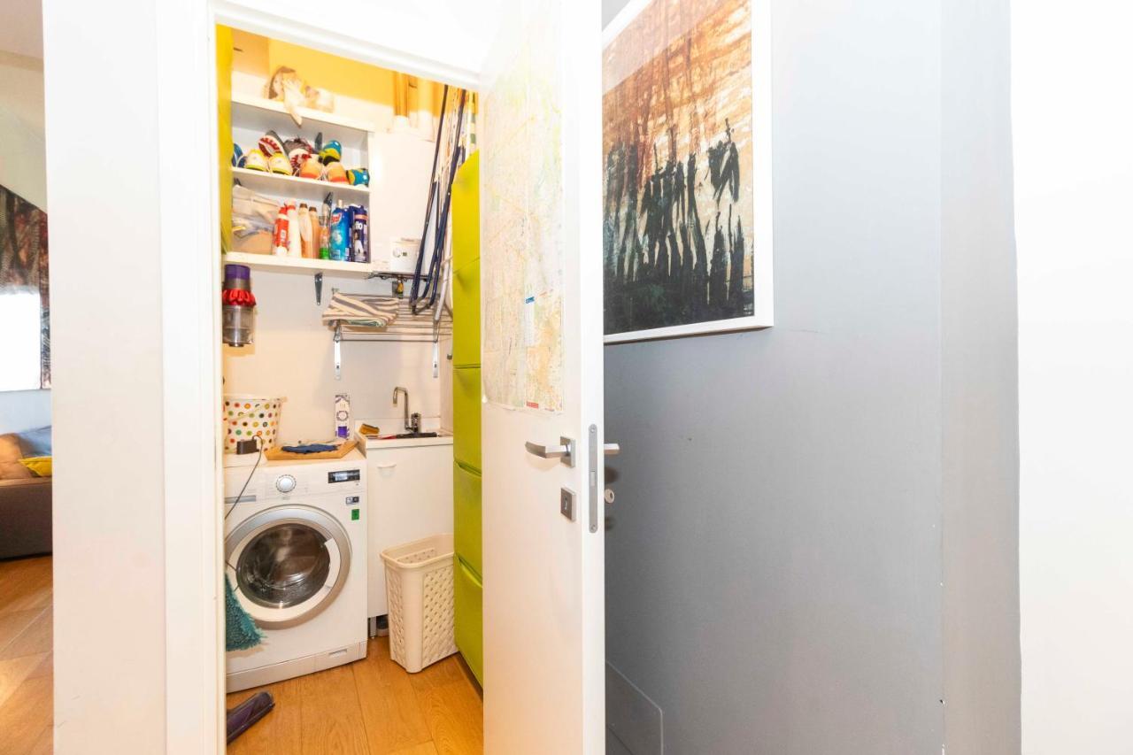 Charming Apartment With Parking! Турин Екстер'єр фото